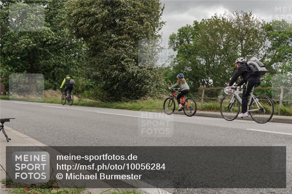 30.08.2026 - Elbe Triathlon Hamburg Michael Burmester http://msf.ph/oto/10056284 30.08.2026 13:39:47 Radfahren  meine-sportfotos.de
