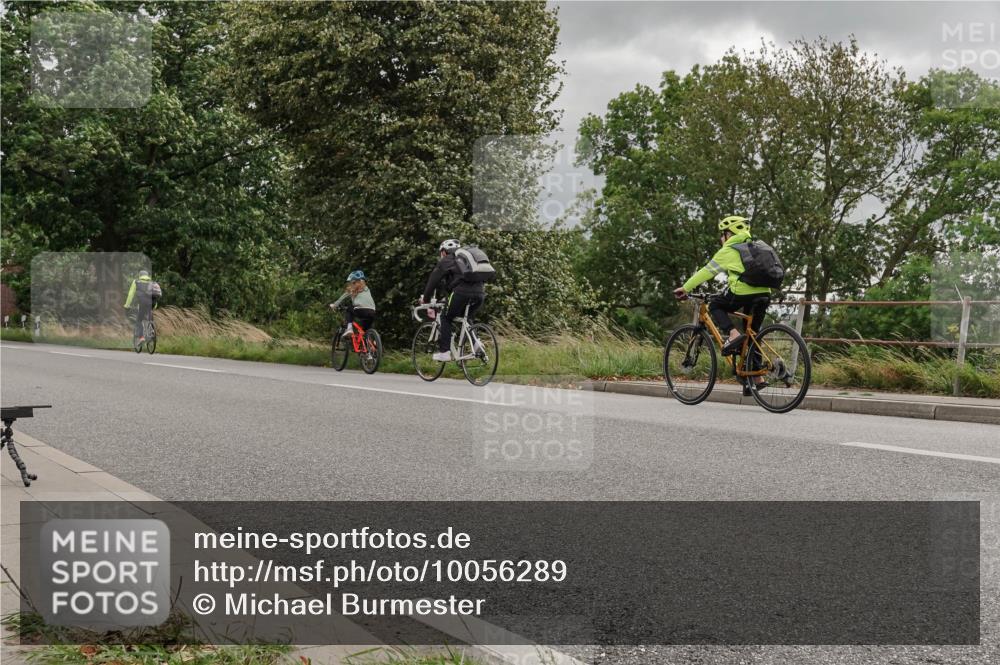 30.08.2026 - Elbe Triathlon Hamburg Michael Burmester http://msf.ph/oto/10056289 30.08.2026 13:39:48 Radfahren  meine-sportfotos.de