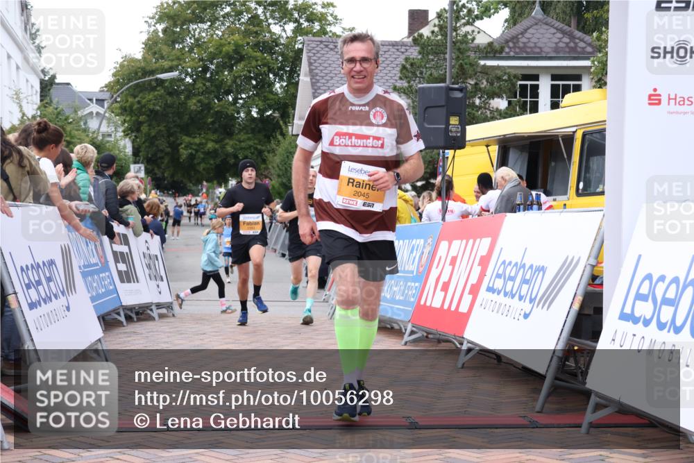 30.08.2026 - Blankeneser Heldenlauf Lena Gebhardt http://msf.ph/oto/10056298 30.08.2026 12:11:03 Ziel 2045, 2393, 4202, 4309 meine-sportfotos.de