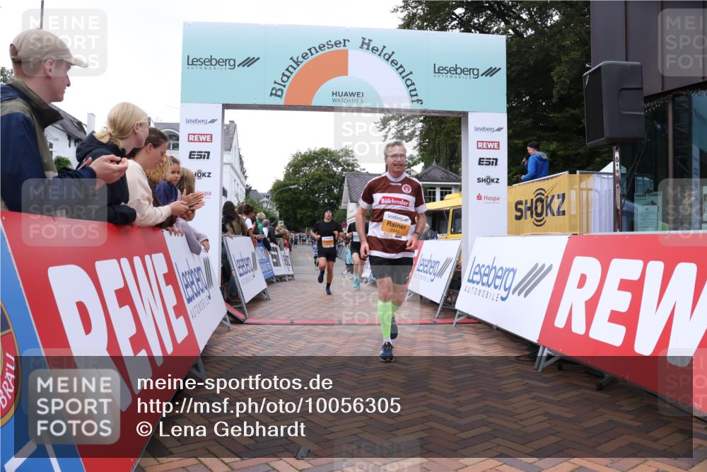 30.08.2026 - Blankeneser Heldenlauf Lena Gebhardt http://msf.ph/oto/10056305 30.08.2026 12:11:04 Ziel 2045, 2393, 4202, 4309 meine-sportfotos.de