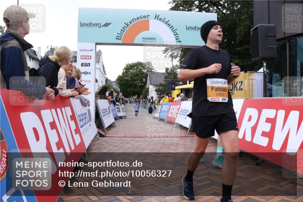 30.08.2026 - Blankeneser Heldenlauf Lena Gebhardt http://msf.ph/oto/10056327 30.08.2026 12:11:07 Ziel 2045, 2393, 4202, 4309 meine-sportfotos.de