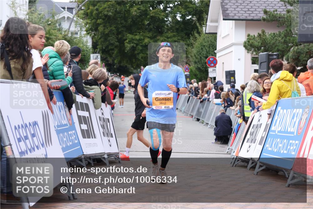30.08.2026 - Blankeneser Heldenlauf Lena Gebhardt http://msf.ph/oto/10056334 30.08.2026 12:11:12 Ziel 2393, 2912, 4309 meine-sportfotos.de