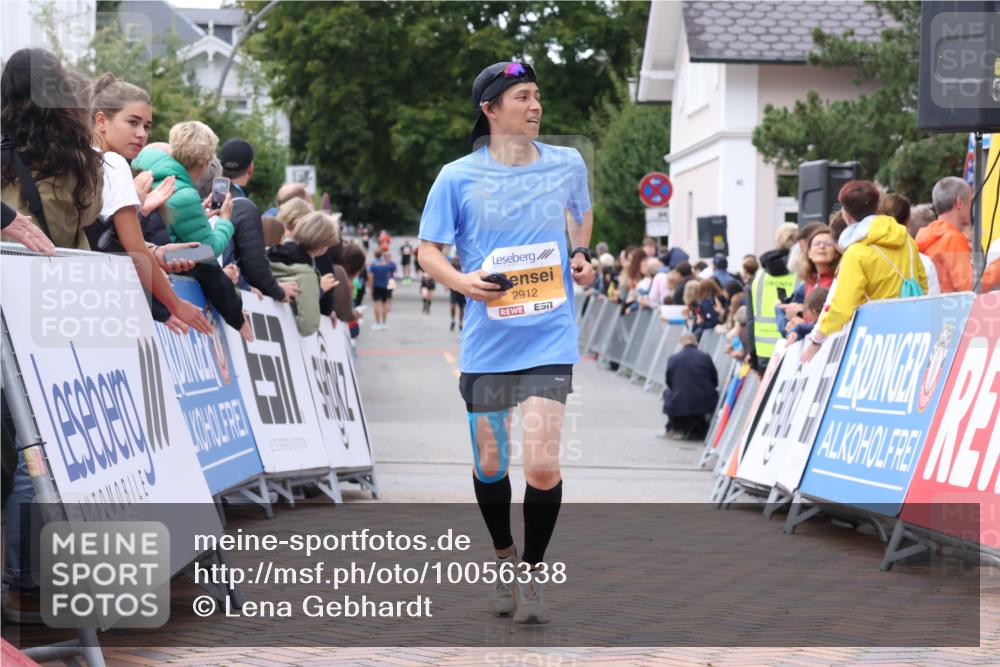30.08.2026 - Blankeneser Heldenlauf Lena Gebhardt http://msf.ph/oto/10056338 30.08.2026 12:11:13 Ziel 2393, 2912, 4309 meine-sportfotos.de