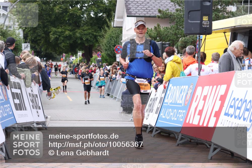 30.08.2026 - Blankeneser Heldenlauf Lena Gebhardt http://msf.ph/oto/10056367 30.08.2026 12:11:23 Ziel 2320, 4373, 4445 meine-sportfotos.de