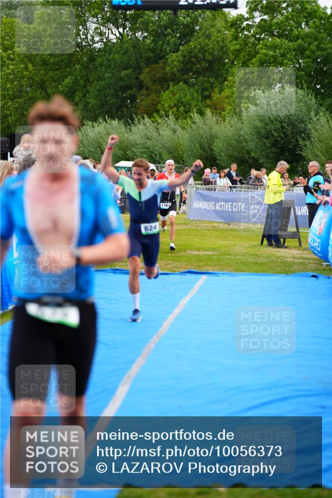 30.08.2026 - Elbe Triathlon Hamburg LAZAROV Photography http://msf.ph/oto/10056373 30.08.2026 11:09:39 Ziel 539, 569, 624, 751, 1164 meine-sportfotos.de