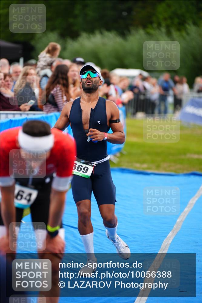 30.08.2026 - Elbe Triathlon Hamburg LAZAROV Photography http://msf.ph/oto/10056388 30.08.2026 11:09:46 Ziel 569, 1164 meine-sportfotos.de