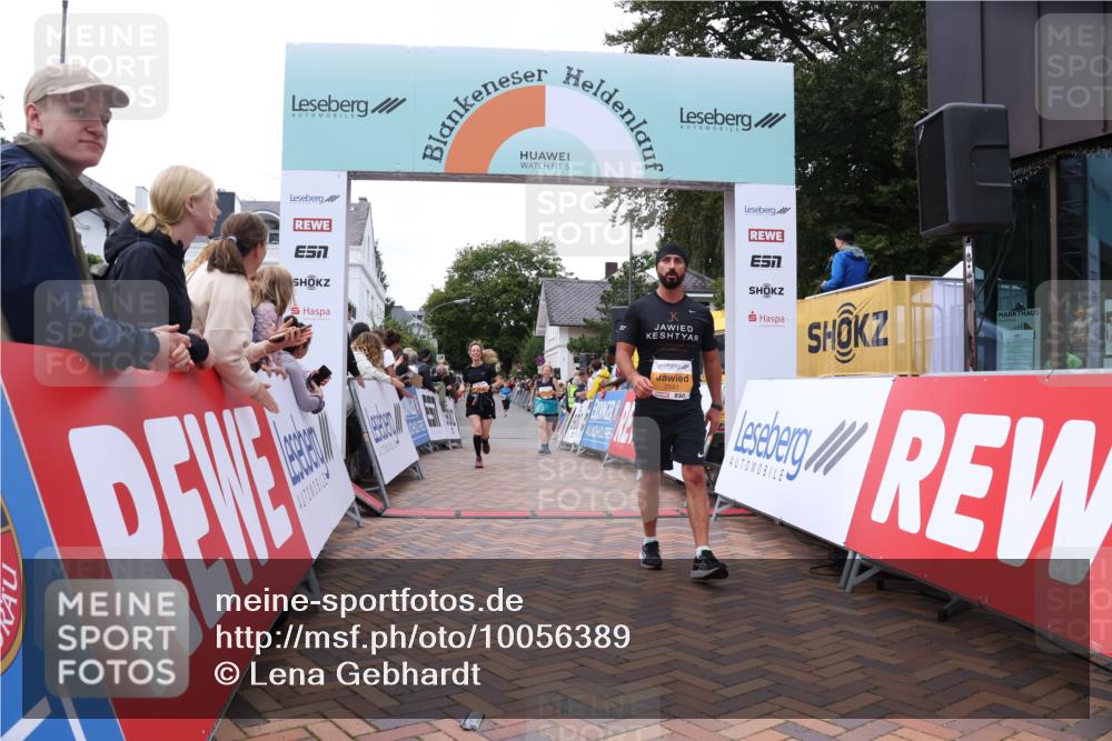 30.08.2026 - Blankeneser Heldenlauf Lena Gebhardt http://msf.ph/oto/10056389 30.08.2026 12:11:36 Ziel 2086, 2438, 2541 meine-sportfotos.de