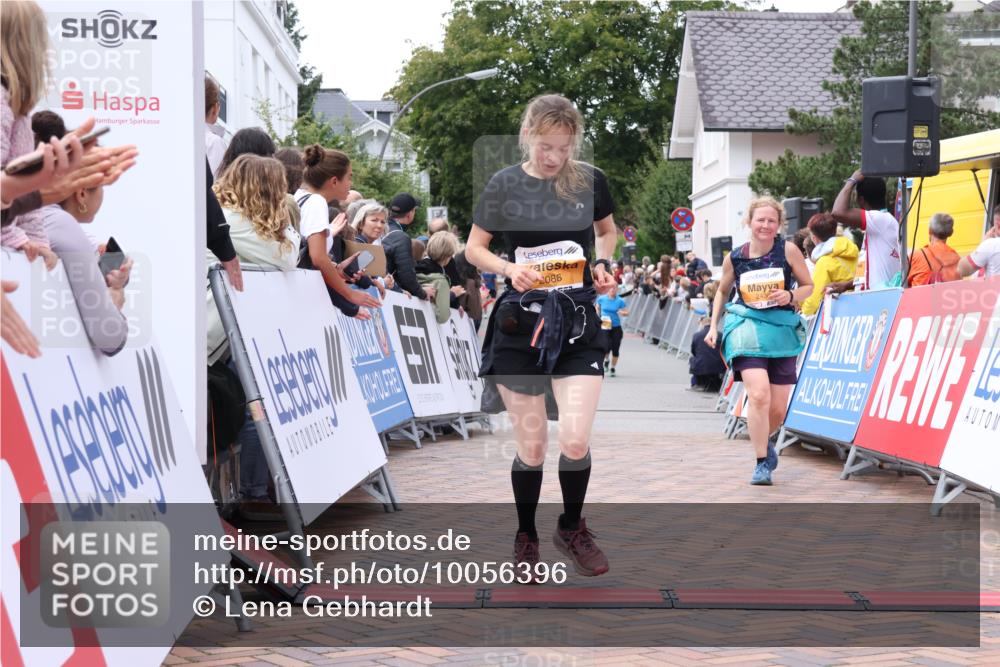 30.08.2026 - Blankeneser Heldenlauf Lena Gebhardt http://msf.ph/oto/10056396 30.08.2026 12:11:38 Ziel 2086, 2438, 2541 meine-sportfotos.de