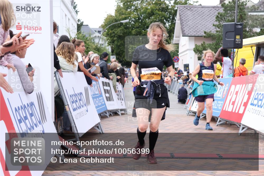30.08.2026 - Blankeneser Heldenlauf Lena Gebhardt http://msf.ph/oto/10056399 30.08.2026 12:11:38 Ziel 2086, 2438, 2541 meine-sportfotos.de