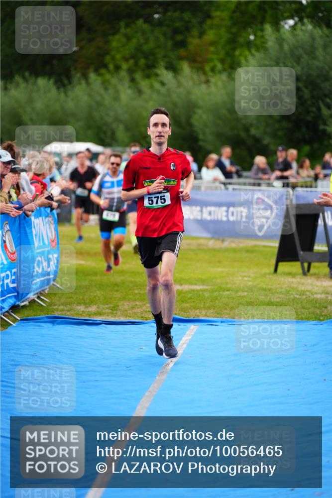 30.08.2026 - Elbe Triathlon Hamburg LAZAROV Photography http://msf.ph/oto/10056465 30.08.2026 11:10:37 Ziel 426, 513, 575, 678, 1045 meine-sportfotos.de