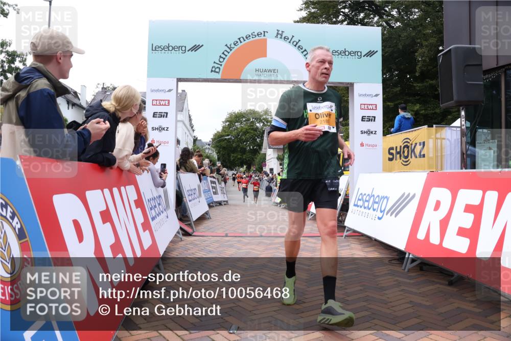 30.08.2026 - Blankeneser Heldenlauf Lena Gebhardt http://msf.ph/oto/10056468 30.08.2026 12:11:58 Ziel 2180, 2308 meine-sportfotos.de