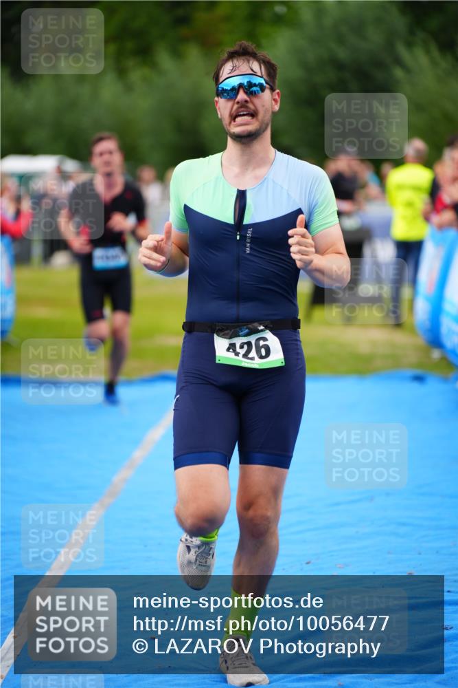 30.08.2026 - Elbe Triathlon Hamburg LAZAROV Photography http://msf.ph/oto/10056477 30.08.2026 11:10:42 Ziel 426, 513, 575, 678, 1045 meine-sportfotos.de