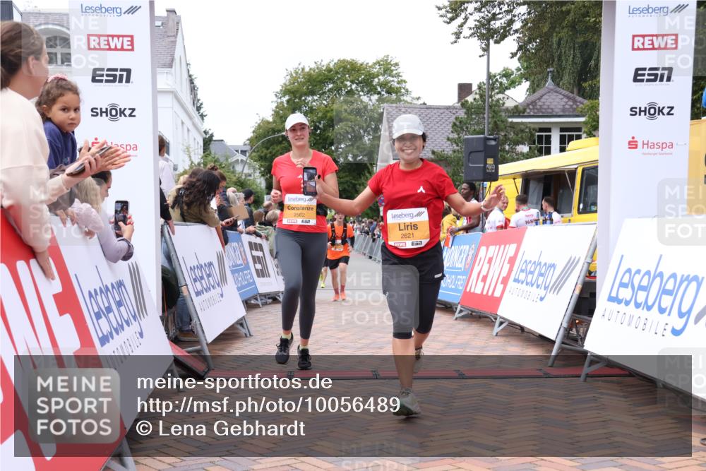 30.08.2026 - Blankeneser Heldenlauf Lena Gebhardt http://msf.ph/oto/10056489 30.08.2026 12:12:05 Ziel 2562, 2621, 2923 meine-sportfotos.de