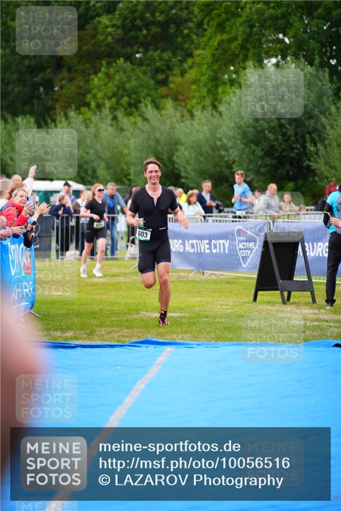 30.08.2026 - Elbe Triathlon Hamburg LAZAROV Photography http://msf.ph/oto/10056516 30.08.2026 11:11:07 Ziel 603 meine-sportfotos.de