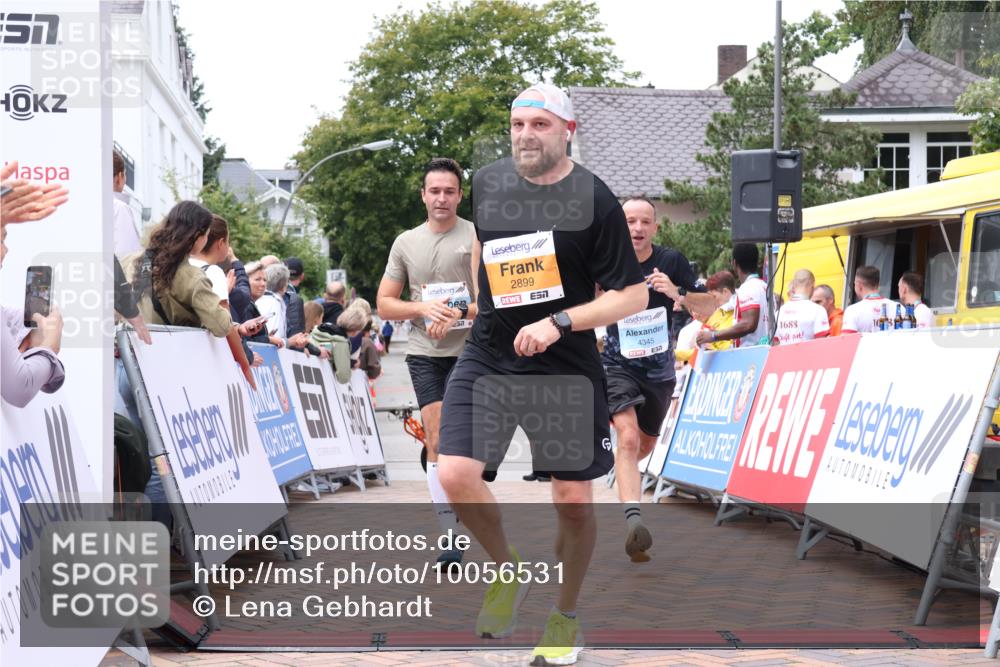 30.08.2026 - Blankeneser Heldenlauf Lena Gebhardt http://msf.ph/oto/10056531 30.08.2026 12:12:13 Ziel 2344, 2562, 2899, 2923, 4345, 4398 meine-sportfotos.de