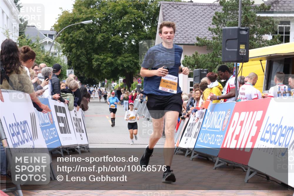 30.08.2026 - Blankeneser Heldenlauf Lena Gebhardt http://msf.ph/oto/10056576 30.08.2026 12:12:25 Ziel 2450 meine-sportfotos.de
