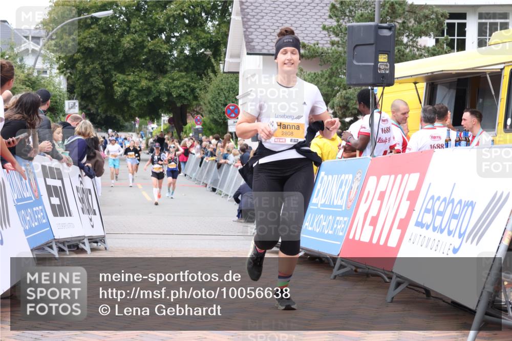 30.08.2026 - Blankeneser Heldenlauf Lena Gebhardt http://msf.ph/oto/10056638 30.08.2026 12:12:55 Ziel 2808 meine-sportfotos.de
