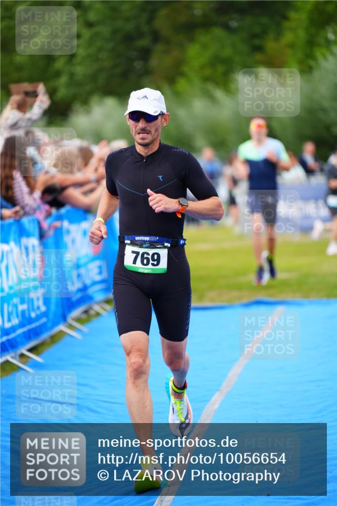 30.08.2026 - Elbe Triathlon Hamburg LAZAROV Photography http://msf.ph/oto/10056654 30.08.2026 11:12:16 Ziel 769, 1039 meine-sportfotos.de