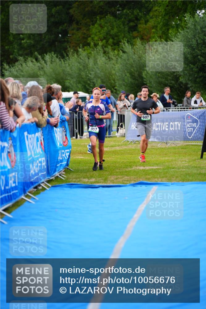30.08.2026 - Elbe Triathlon Hamburg LAZAROV Photography http://msf.ph/oto/10056676 30.08.2026 11:12:27 Ziel 607, 917 meine-sportfotos.de