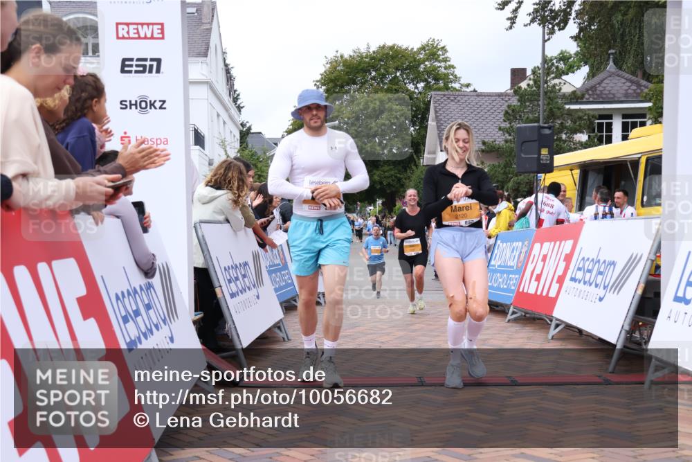 30.08.2026 - Blankeneser Heldenlauf Lena Gebhardt http://msf.ph/oto/10056682 30.08.2026 12:13:11 Ziel 2115, 2120, 2218, 2656, 2927 meine-sportfotos.de