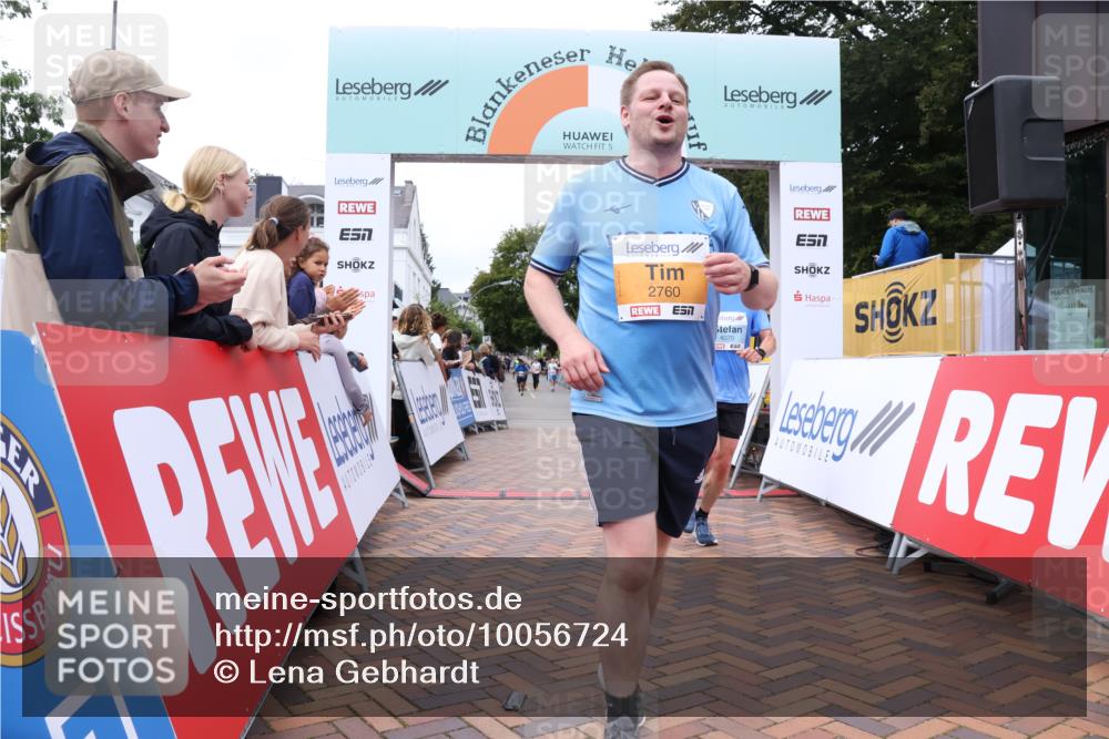 30.08.2026 - Blankeneser Heldenlauf Lena Gebhardt http://msf.ph/oto/10056724 30.08.2026 12:13:19 Ziel 2115, 2120, 2760, 2927, 4070 meine-sportfotos.de