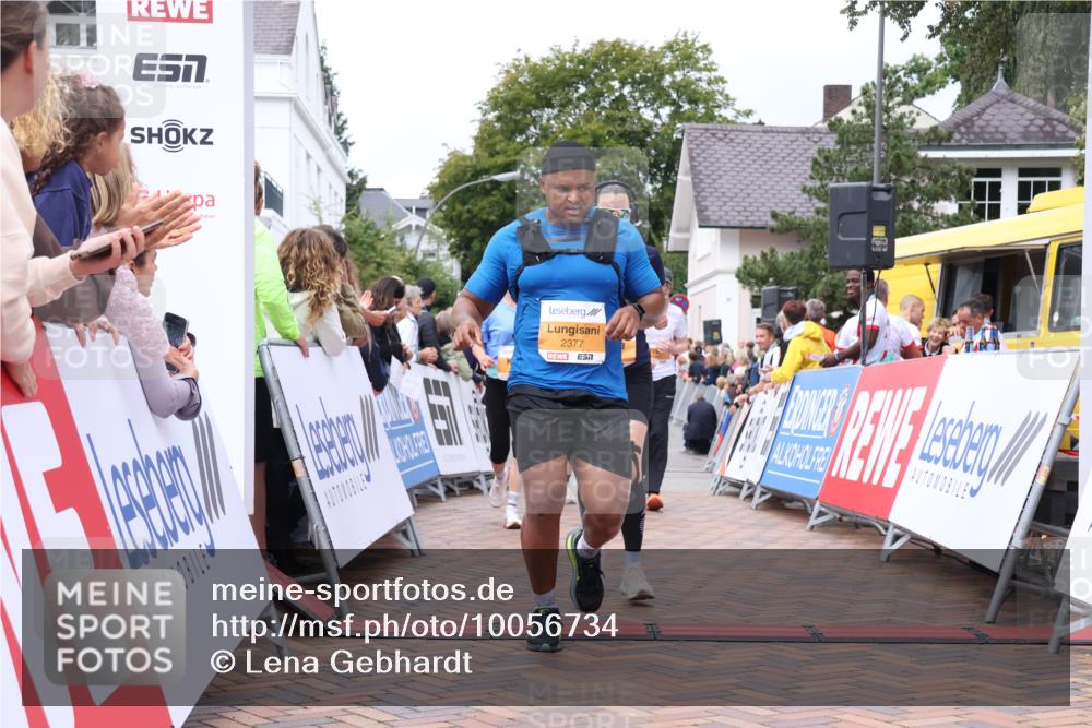 30.08.2026 - Blankeneser Heldenlauf Lena Gebhardt http://msf.ph/oto/10056734 30.08.2026 12:13:31 Ziel 2377, 2513, 2535, 2536, 2789, 2907 meine-sportfotos.de