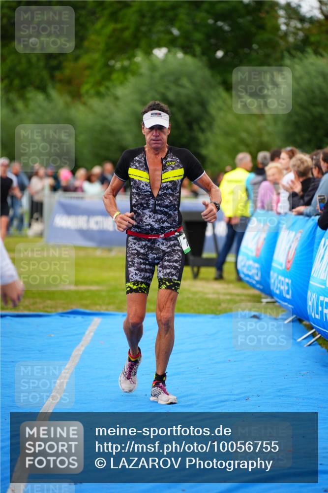 30.08.2026 - Elbe Triathlon Hamburg LAZAROV Photography http://msf.ph/oto/10056755 30.08.2026 11:12:54 Ziel 773, 1037, 1085, 1097 meine-sportfotos.de