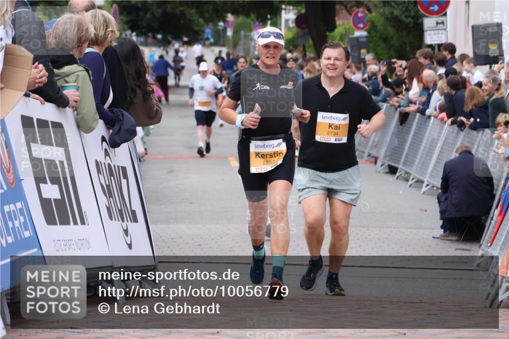 30.08.2026 - Blankeneser Heldenlauf Lena Gebhardt http://msf.ph/oto/10056779 30.08.2026 12:13:48 Ziel 2475, 2509, 2883 meine-sportfotos.de