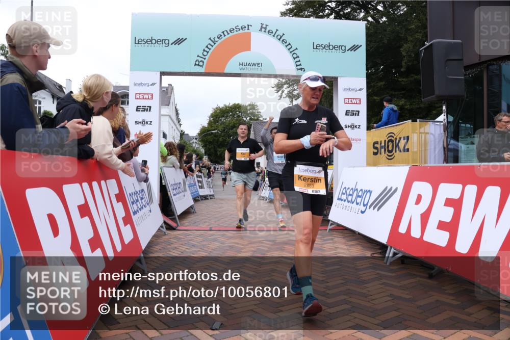 30.08.2026 - Blankeneser Heldenlauf Lena Gebhardt http://msf.ph/oto/10056801 30.08.2026 12:13:53 Ziel 2734, 2883, 4411 meine-sportfotos.de