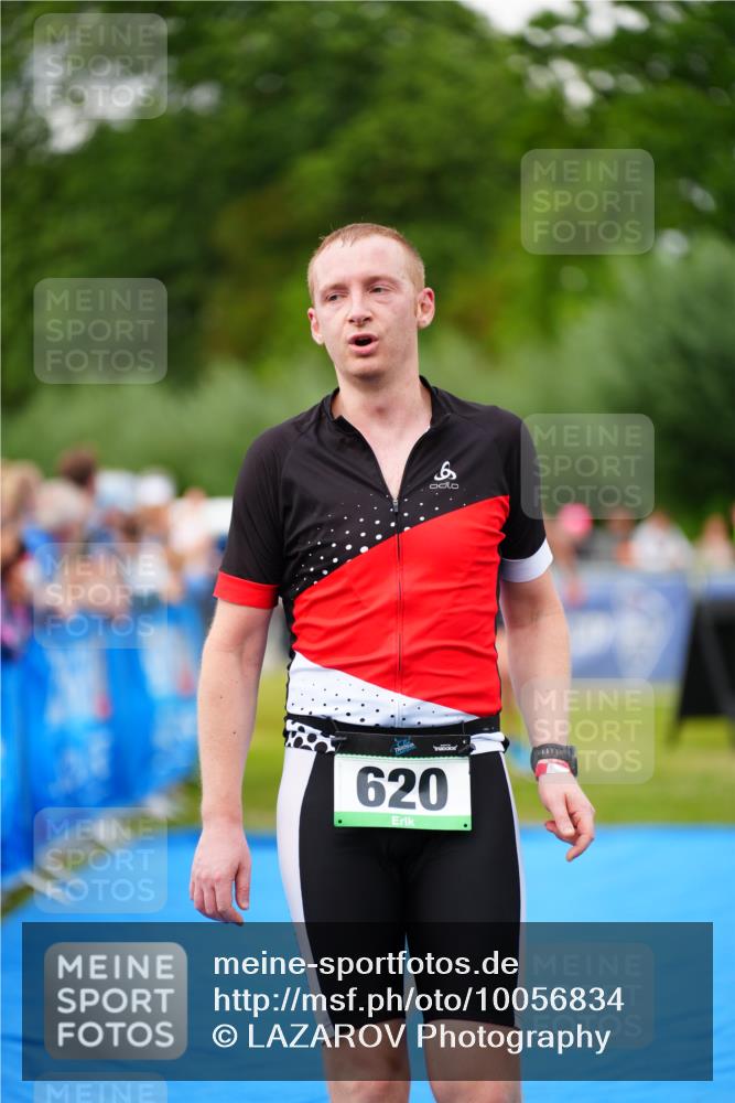 30.08.2026 - Elbe Triathlon Hamburg LAZAROV Photography http://msf.ph/oto/10056834 30.08.2026 11:13:34 Ziel 560, 598, 620, 699, 752 meine-sportfotos.de