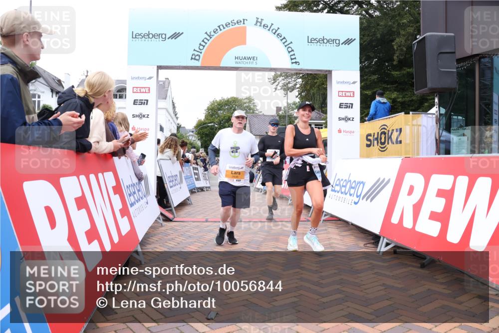 30.08.2026 - Blankeneser Heldenlauf Lena Gebhardt http://msf.ph/oto/10056844 30.08.2026 12:14:04 Ziel 2636, 4017, 4214, 4396, 4459 meine-sportfotos.de