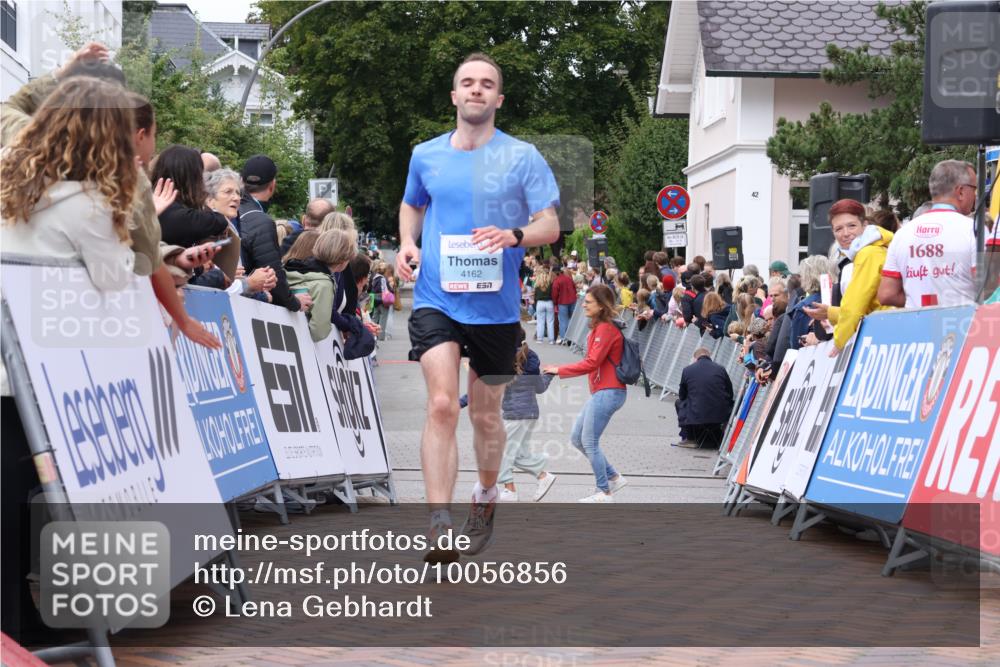 30.08.2026 - Blankeneser Heldenlauf Lena Gebhardt http://msf.ph/oto/10056856 30.08.2026 12:14:08 Ziel 2636, 4017, 4162, 4214, 4396, 4459 meine-sportfotos.de