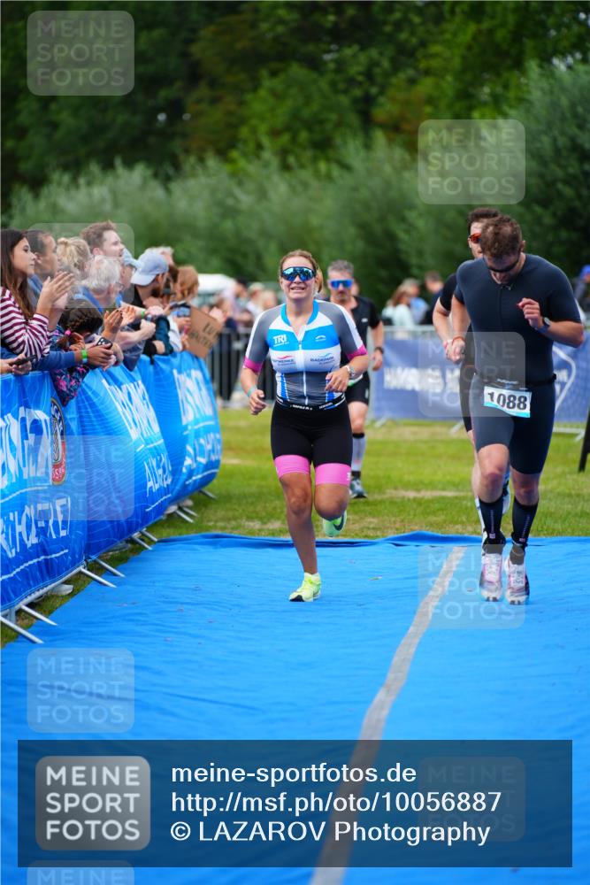 30.08.2026 - Elbe Triathlon Hamburg LAZAROV Photography http://msf.ph/oto/10056887 30.08.2026 11:13:56 Ziel 724, 731, 869, 1030, 1088 meine-sportfotos.de