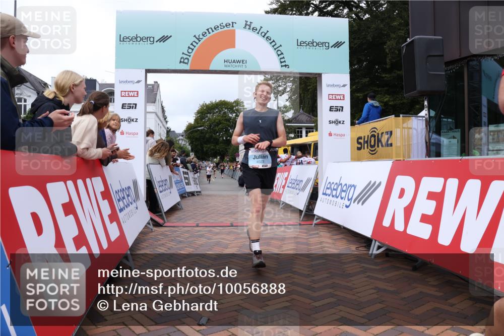 30.08.2026 - Blankeneser Heldenlauf Lena Gebhardt http://msf.ph/oto/10056888 30.08.2026 12:14:21 Ziel 4023, 4484 meine-sportfotos.de