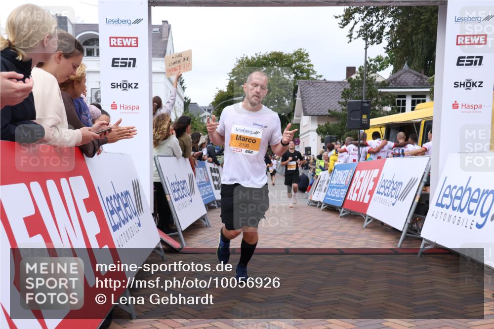 30.08.2026 - Blankeneser Heldenlauf Lena Gebhardt http://msf.ph/oto/10056926 30.08.2026 12:14:31 Ziel 2130, 2282, 2283, 4044 meine-sportfotos.de