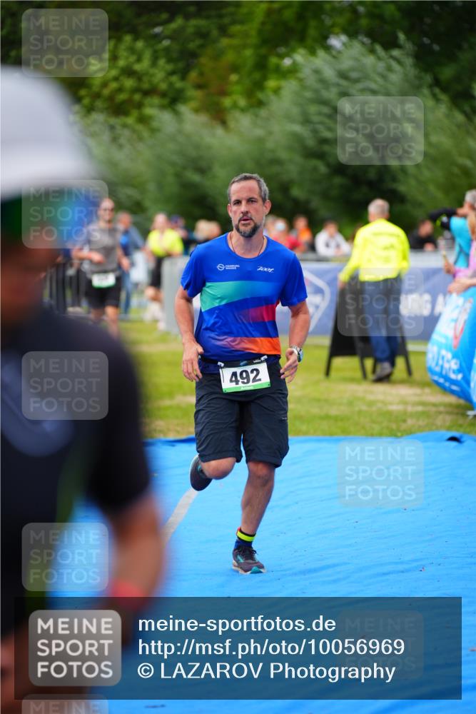 30.08.2026 - Elbe Triathlon Hamburg LAZAROV Photography http://msf.ph/oto/10056969 30.08.2026 11:14:57 Ziel 492, 500, 619 meine-sportfotos.de