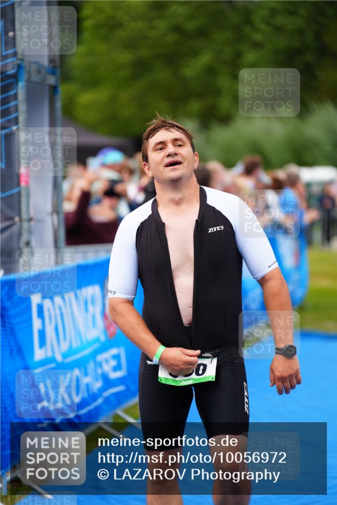 30.08.2026 - Elbe Triathlon Hamburg LAZAROV Photography http://msf.ph/oto/10056972 30.08.2026 11:14:58 Ziel 492, 500, 619 meine-sportfotos.de