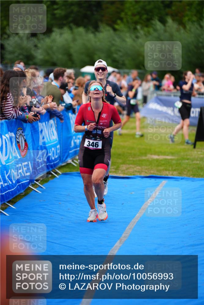 30.08.2026 - Elbe Triathlon Hamburg LAZAROV Photography http://msf.ph/oto/10056993 30.08.2026 11:15:08 Ziel 346, 1099 meine-sportfotos.de