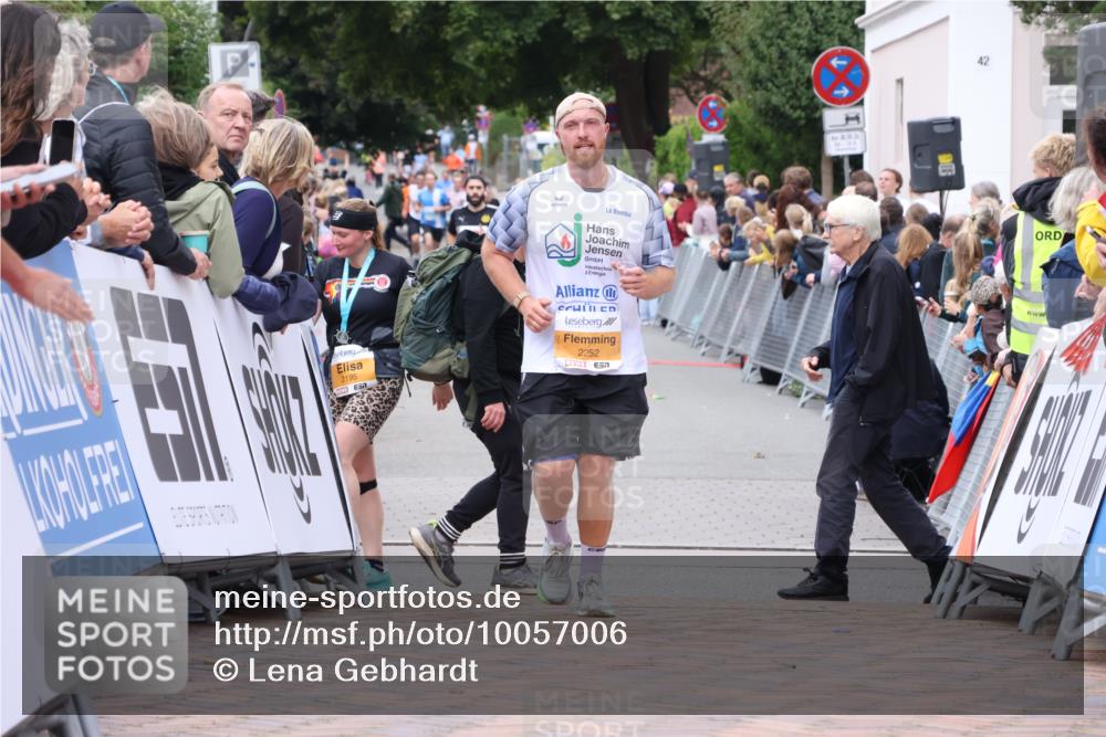 30.08.2026 - Blankeneser Heldenlauf Lena Gebhardt http://msf.ph/oto/10057006 30.08.2026 12:14:57 Ziel 2477, 2908 meine-sportfotos.de