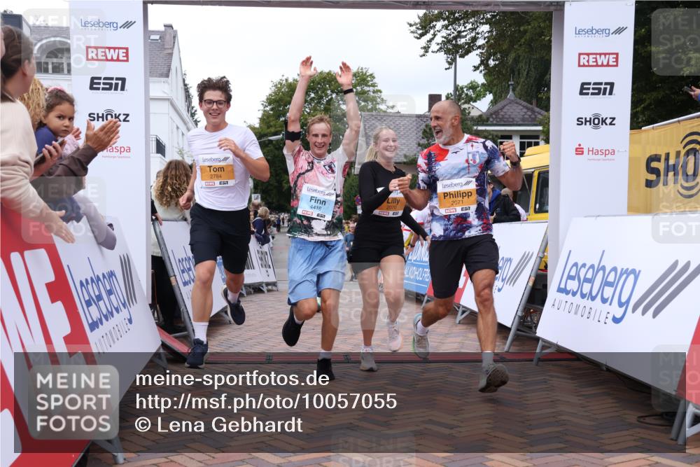 30.08.2026 - Blankeneser Heldenlauf Lena Gebhardt http://msf.ph/oto/10057055 30.08.2026 12:15:15 Ziel 2070, 2071, 2676, 2784, 4031, 4416 meine-sportfotos.de