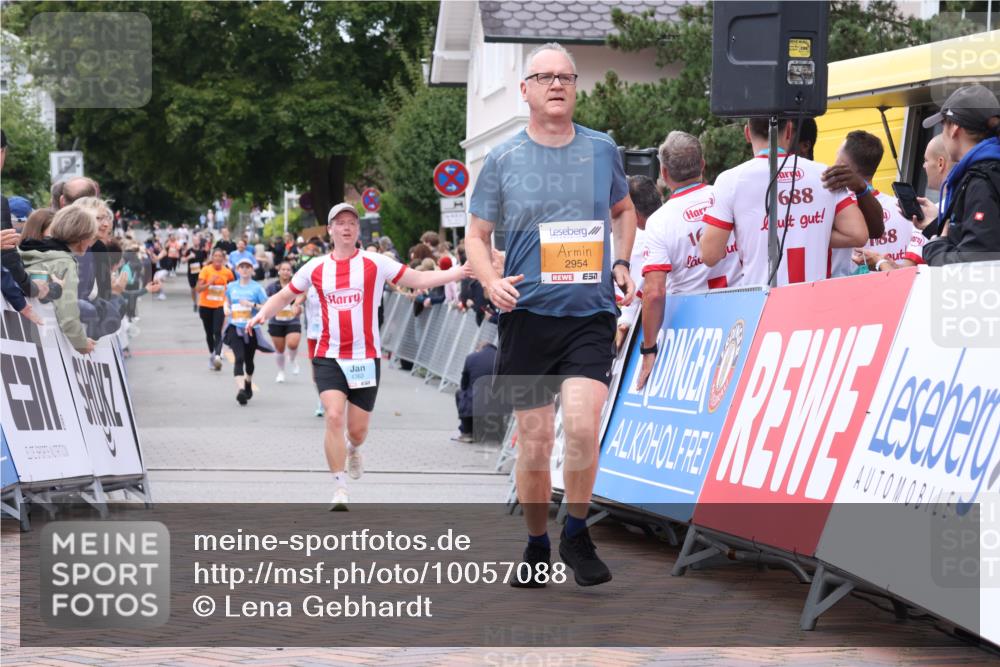 30.08.2026 - Blankeneser Heldenlauf Lena Gebhardt http://msf.ph/oto/10057088 30.08.2026 12:15:21 Ziel 2070, 2071, 2784, 2954, 4031, 4363, 4416 meine-sportfotos.de
