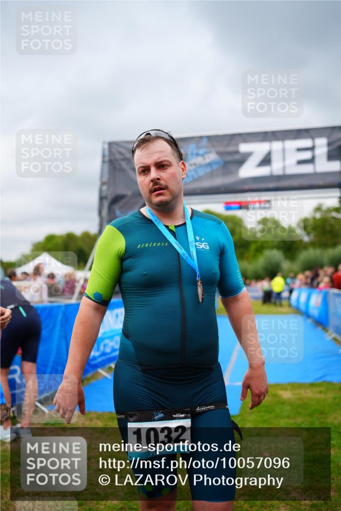 30.08.2026 - Elbe Triathlon Hamburg LAZAROV Photography http://msf.ph/oto/10057096 30.08.2026 11:16:16 Ziel 537, 1120 meine-sportfotos.de