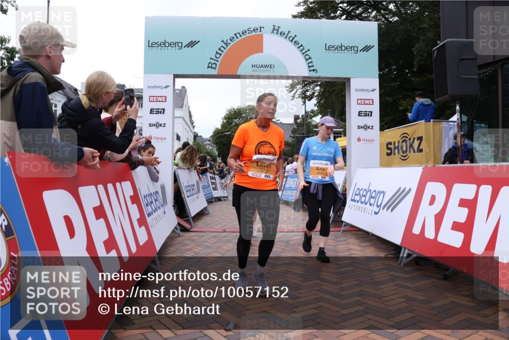 30.08.2026 - Blankeneser Heldenlauf Lena Gebhardt http://msf.ph/oto/10057152 30.08.2026 12:15:35 Ziel 2629, 2634, 2809, 2906, 4264, 4352 meine-sportfotos.de