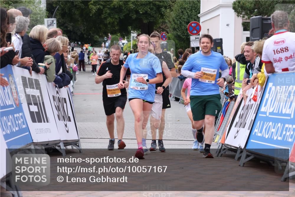 30.08.2026 - Blankeneser Heldenlauf Lena Gebhardt http://msf.ph/oto/10057167 30.08.2026 12:15:39 Ziel 2629, 2634, 2809, 2866, 2906, 4069, 4120 meine-sportfotos.de