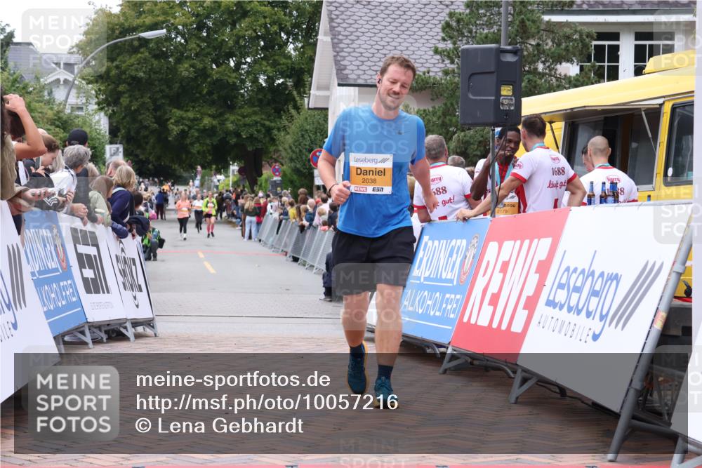 30.08.2026 - Blankeneser Heldenlauf Lena Gebhardt http://msf.ph/oto/10057216 30.08.2026 12:15:48 Ziel 2038, 2527, 2727, 2728, 2866, 4069, 4120 meine-sportfotos.de