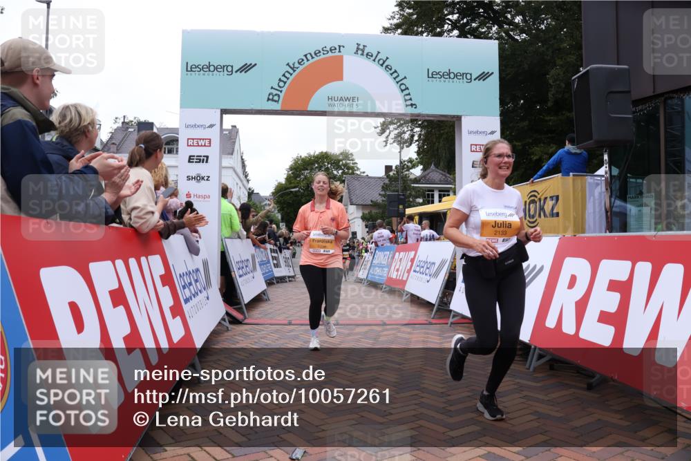 30.08.2026 - Blankeneser Heldenlauf Lena Gebhardt http://msf.ph/oto/10057261 30.08.2026 12:16:11 Ziel 2133, 2290, 2606, 2898 meine-sportfotos.de