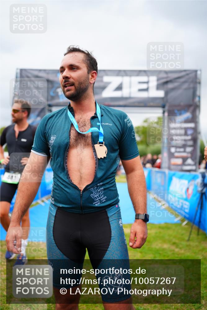 30.08.2026 - Elbe Triathlon Hamburg LAZAROV Photography http://msf.ph/oto/10057267 30.08.2026 11:18:00 Ziel 441, 984 meine-sportfotos.de