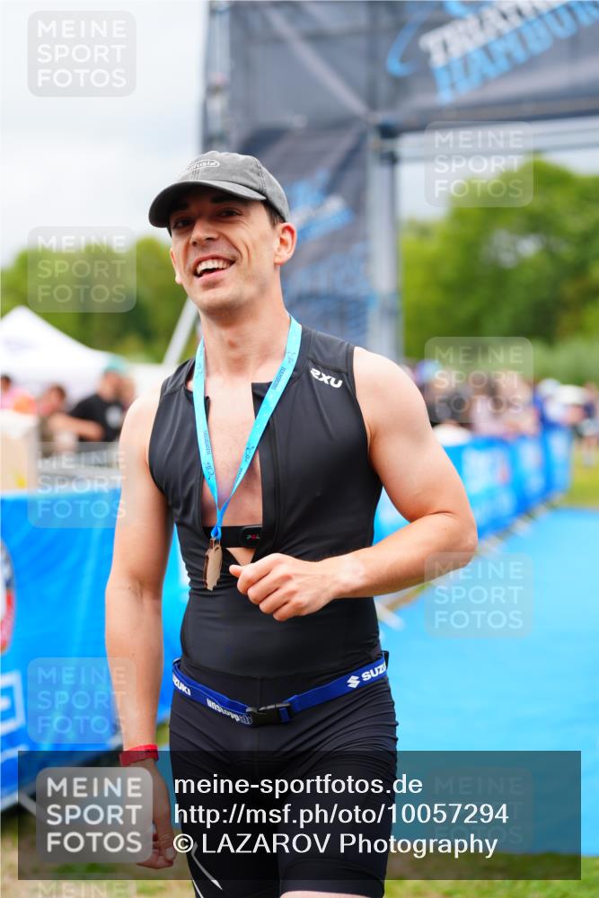 30.08.2026 - Elbe Triathlon Hamburg LAZAROV Photography http://msf.ph/oto/10057294 30.08.2026 11:18:17 Ziel 520, 548, 577 meine-sportfotos.de