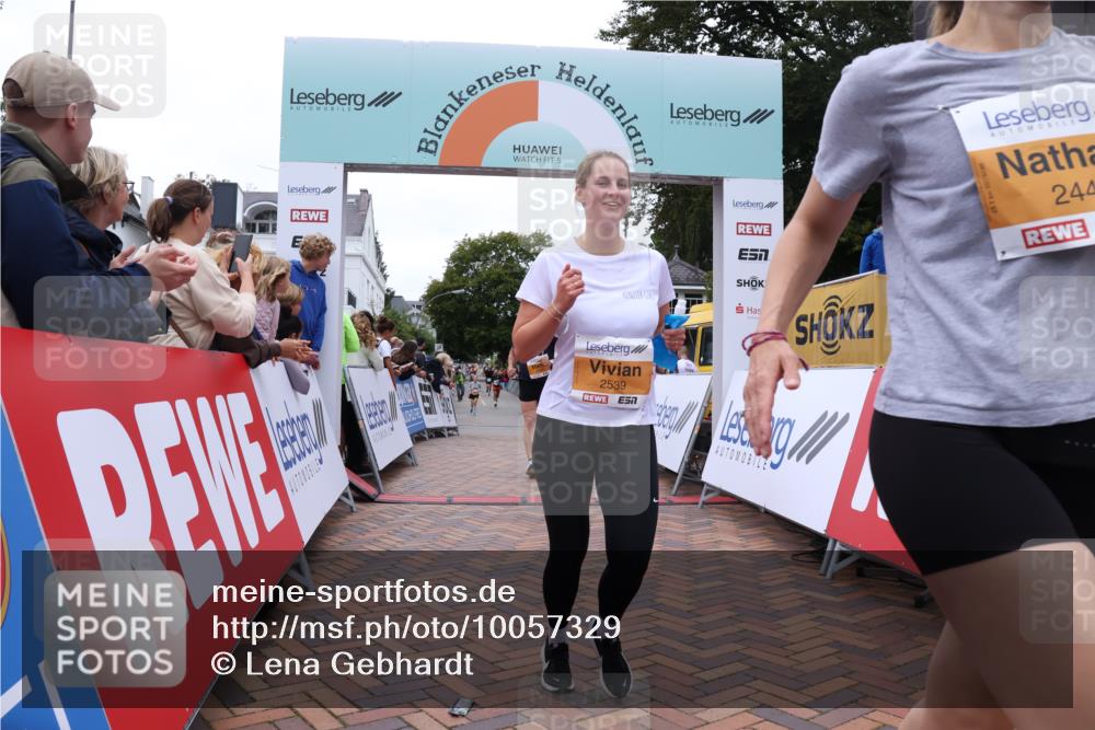 30.08.2026 - Blankeneser Heldenlauf Lena Gebhardt http://msf.ph/oto/10057329 30.08.2026 12:16:26 Ziel 2098, 2445, 2539, 2672, 4267 meine-sportfotos.de