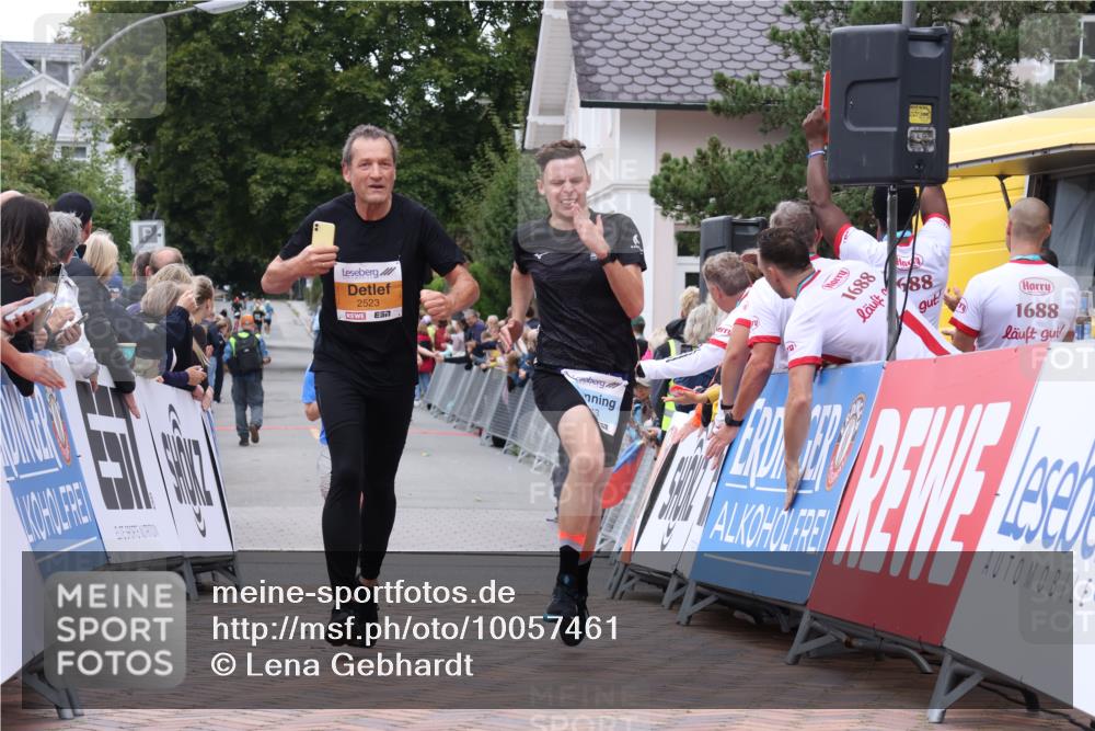 30.08.2026 - Blankeneser Heldenlauf Lena Gebhardt http://msf.ph/oto/10057461 30.08.2026 12:17:09 Ziel 2523, 4243, 4424 meine-sportfotos.de